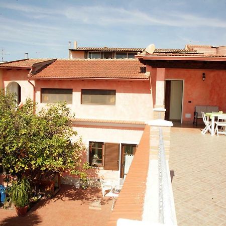 L'Isola Felice Apartment Монсеррато Экстерьер фото