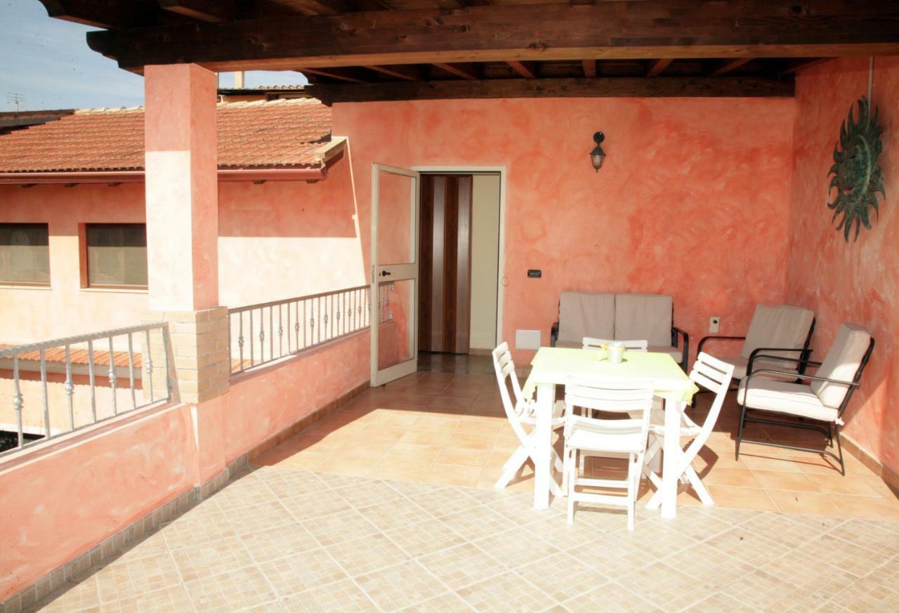 L'Isola Felice Apartment Монсеррато Экстерьер фото